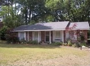 1112 Beth Manor Dr, Montgomery, AL 36109