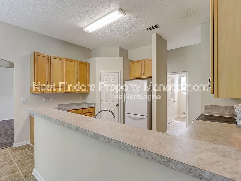 749 Grand Parke Dr — Photo 17