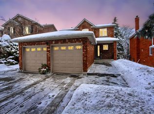 50 Buttonwood Trl, Aurora, ON L4G 6N3