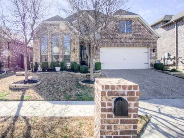 1018 Olivia Dr, Lewisville, TX 75067