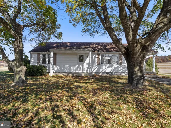 11225 Shaulls Rd, Felton, PA 17322