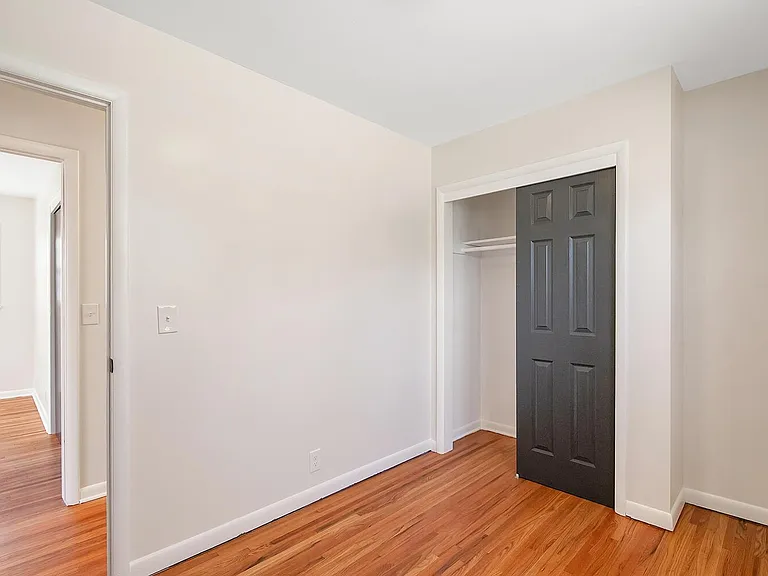 1239 N Cramer St — Photo 11