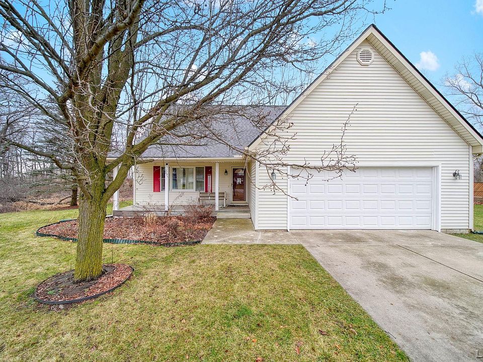 1st image of 2336 Woodlawn Ln