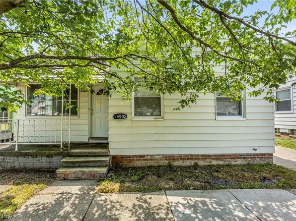 15902 Maplewood Ave, Maple Hts, OH 44137