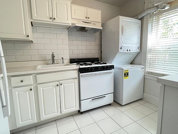 Kitchen with new W/D