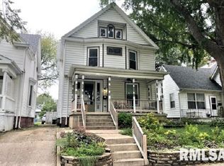 1055 N 6th St, Springfield, IL 62702