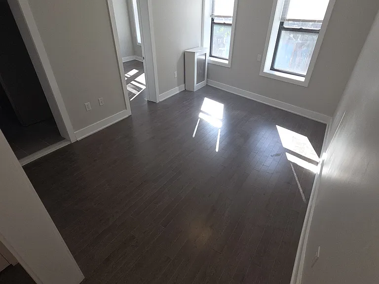713 Bergen Ave #B — Photo 4