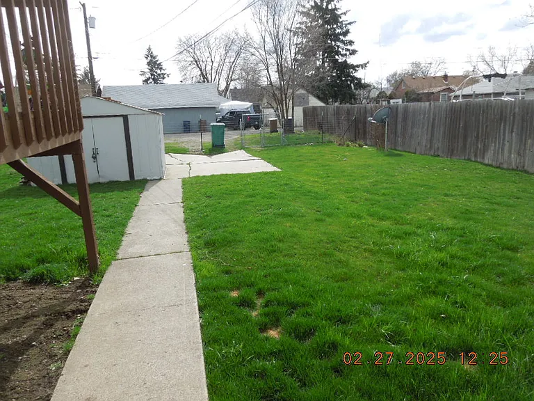1718 E Crown Ave — Photo 5