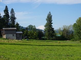 4305 Alpenglow Dr, Hood River, OR 97031