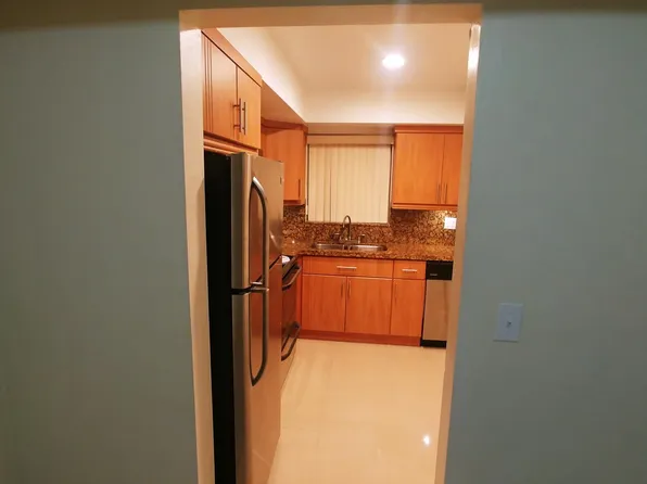 7520 SW 82nd St APT G118, Miami, FL 33143