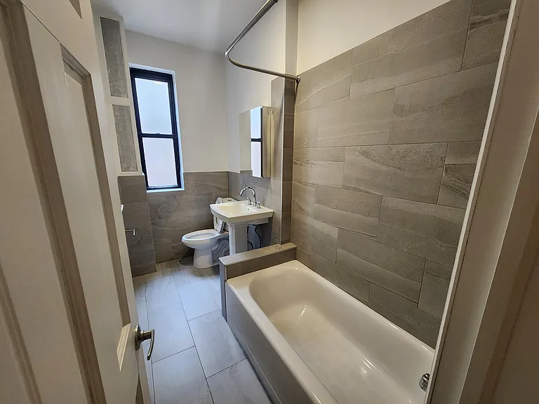 560 W 163rd St #47 — Photo 6