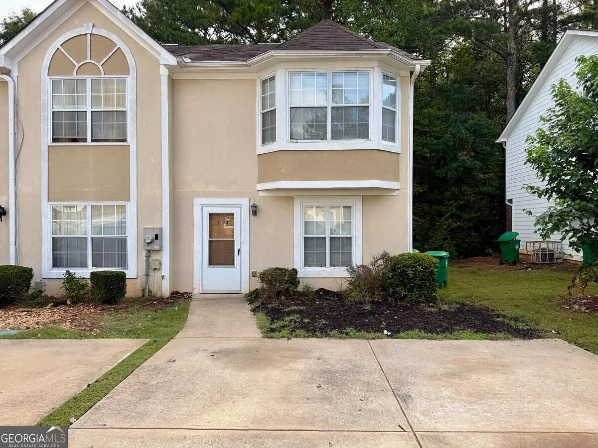 2 bed, 2.5 bath, 1206 sqft, $1,500 — Photo 1