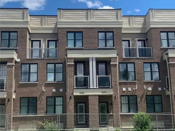 1431 Green Rd, Clarington, ON L1C 7E8