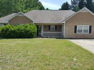 925 Terance Ave, Jonesboro, GA