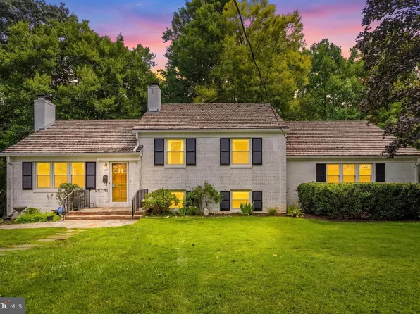 5313 Atlee Pl, Springfield, VA 22151