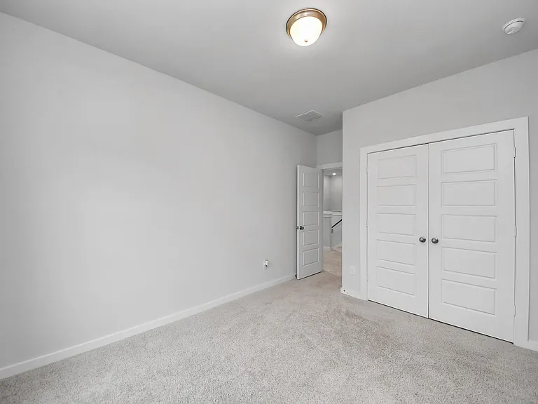 3830 Glossy Lake Dr — Photo 35