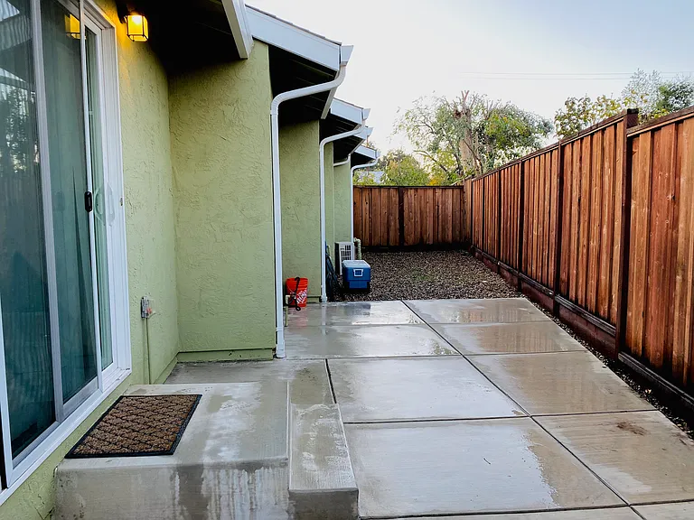 1522 Merritt Ln #A — Photo 17