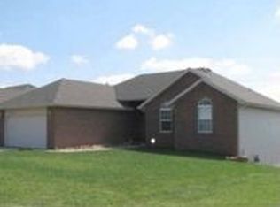 2800 Garton Rd, Ozark, MO 65721