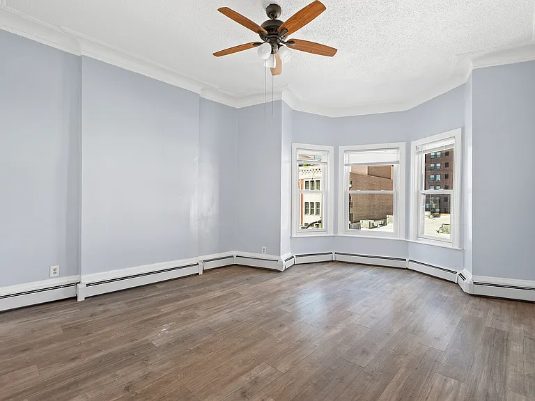 1127 N State St #3-A — Photo 1