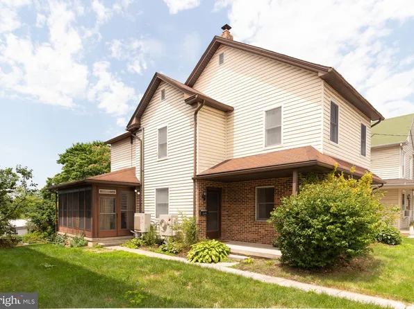 1245 Main St, Steelton, PA 17113