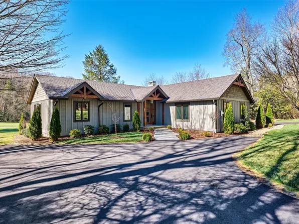 1080 Sky Lake Drive, Highlands, NC 28741