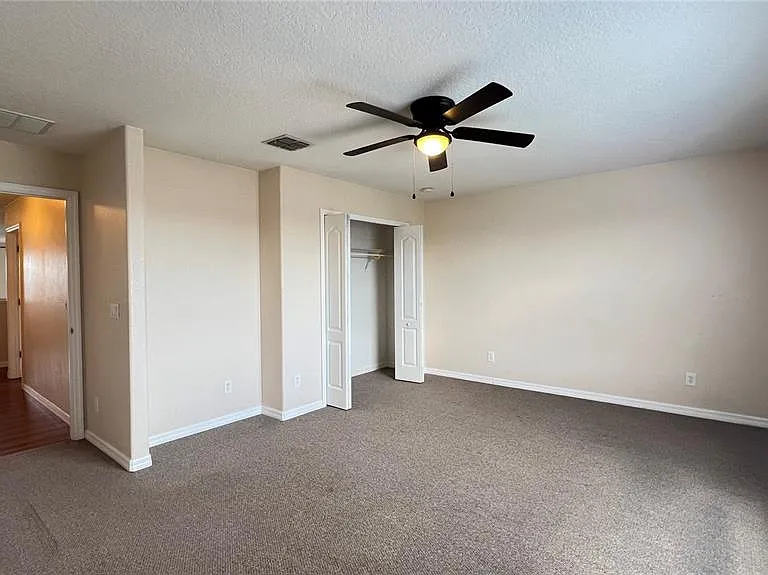 806 Lost Grove Cir — Photo 44