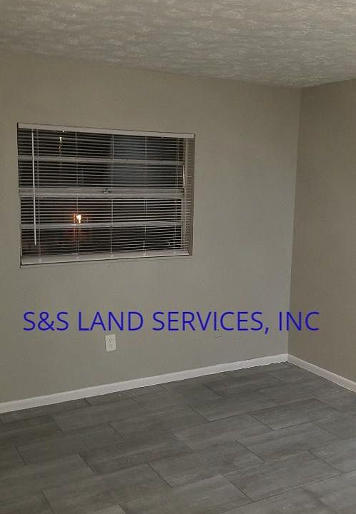 2nd image of 1011 E Bougainvillea Ave APT A