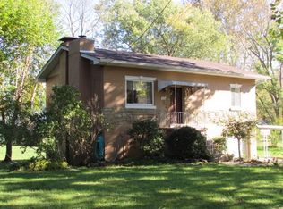 313 E 3rd St, Silver Grove, KY