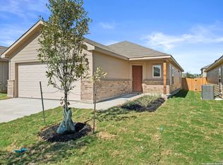 3433 McCrae Xing, San Antonio, TX 78264