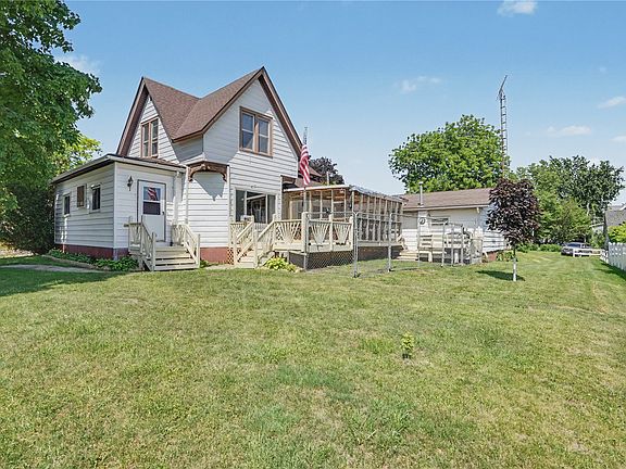 3rd image of 1705 7th Ave