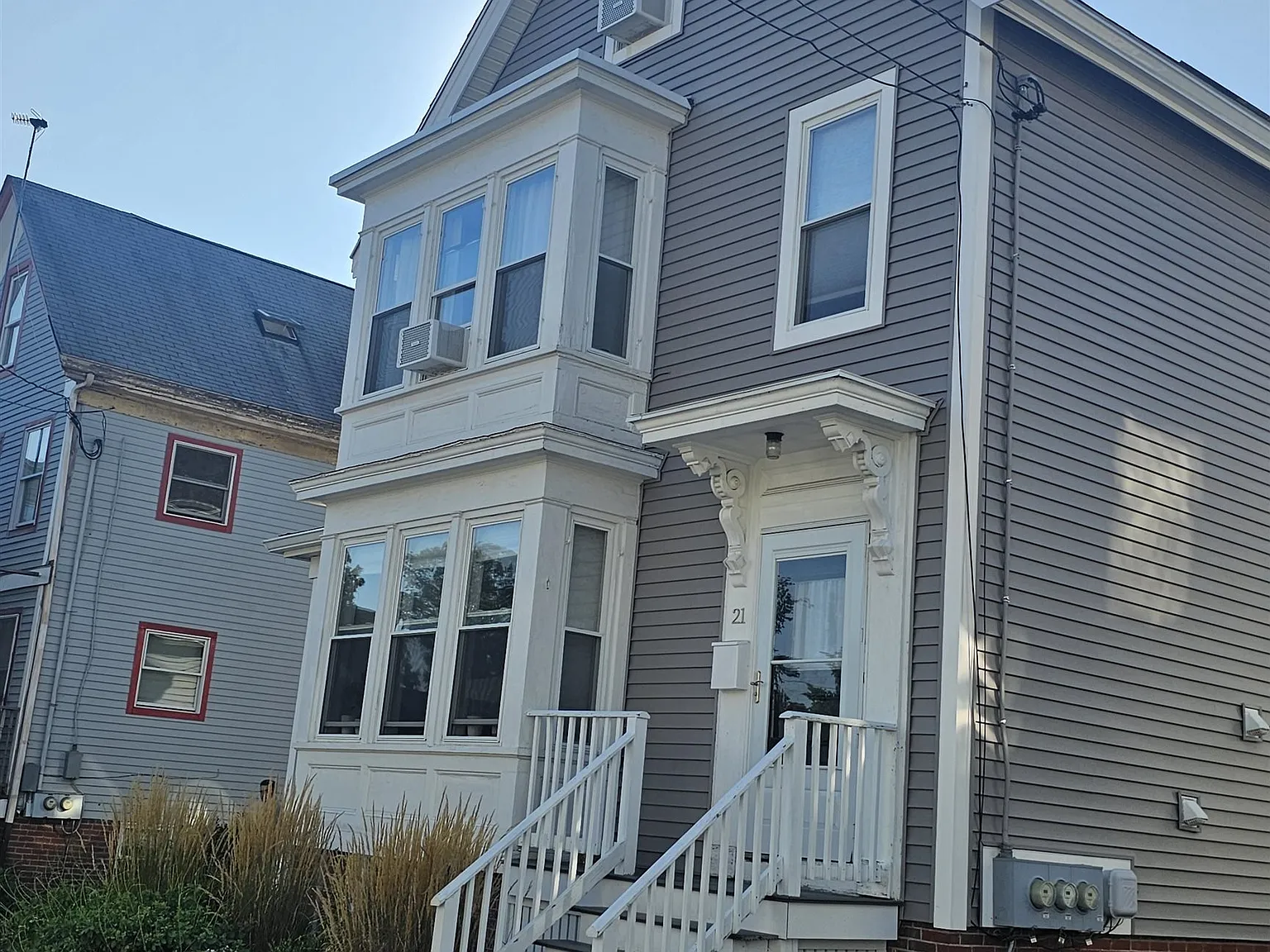 1 bed, 1.0 bath, 886 sqft, $2,595 — Photo 2