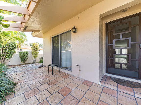 2nd image of 13857 Royal Palm Ct APT A