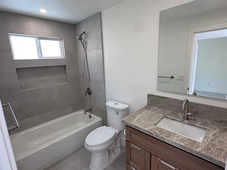 4436-4442 Manitou Way #4436 — Photo 12