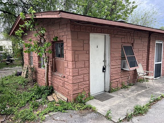 3rd image of 4309 Fredericksburg Rd APT 8