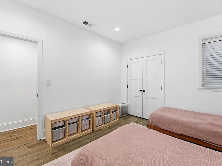 1841 Monroe St NW #2 — Photo 17