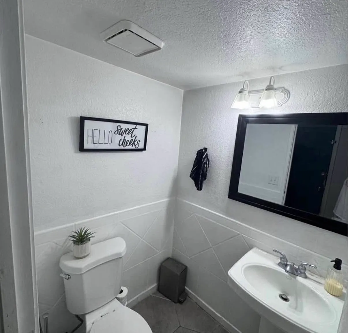 2 bed, 1076 sqft, $1,500 — Photo 3
