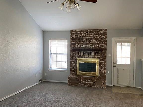 3rd image of 7942 Hearne Dr