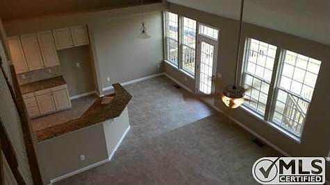 1st image of 77 Hamlet Dr
