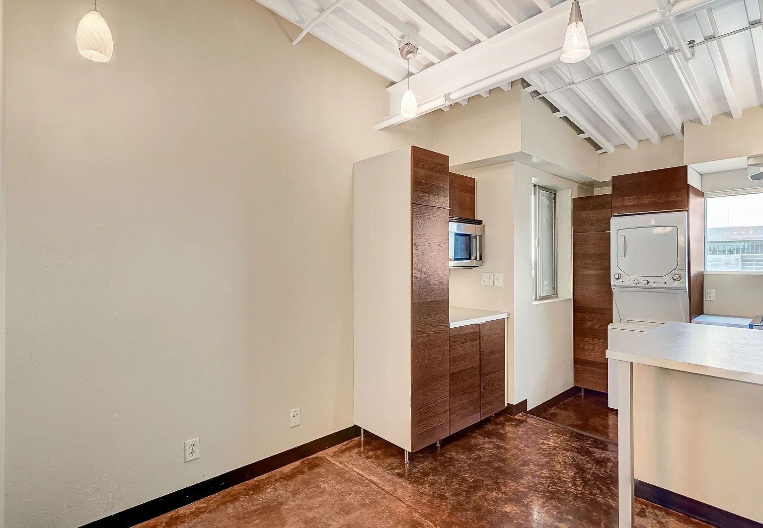 1 bed, 2.0 bath, 1022 sqft, $1,750 — Photo 3