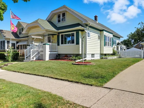 2226 South 70th STREET, West Allis, WI 53219