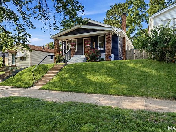 2nd image of 7071 Mardel Ave