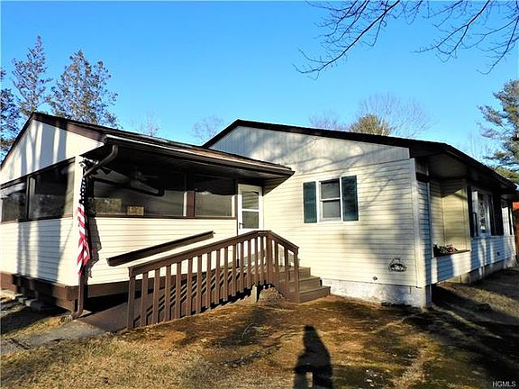 3rd image of 11 Madeline Ave