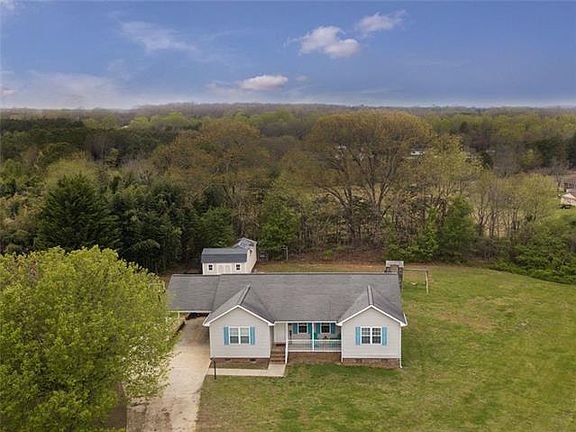 2nd image of 839 Meadow Hill Ct