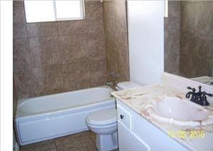5th image of 8810 La Vine St