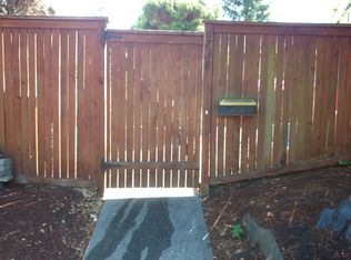 6738 35th Ave SW, Seattle, WA 98126