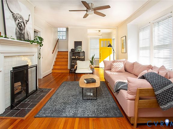 4th image of 4014 Clinton Ave