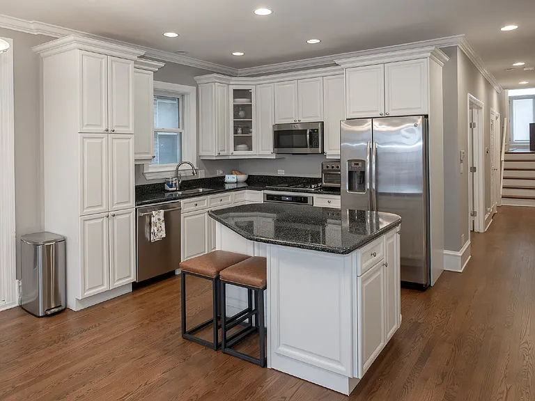 838 W Fullerton Ave #3W — Photo 24