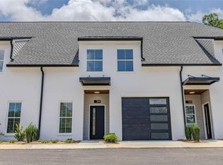 119 Chateau Dr, Rome, GA 30161