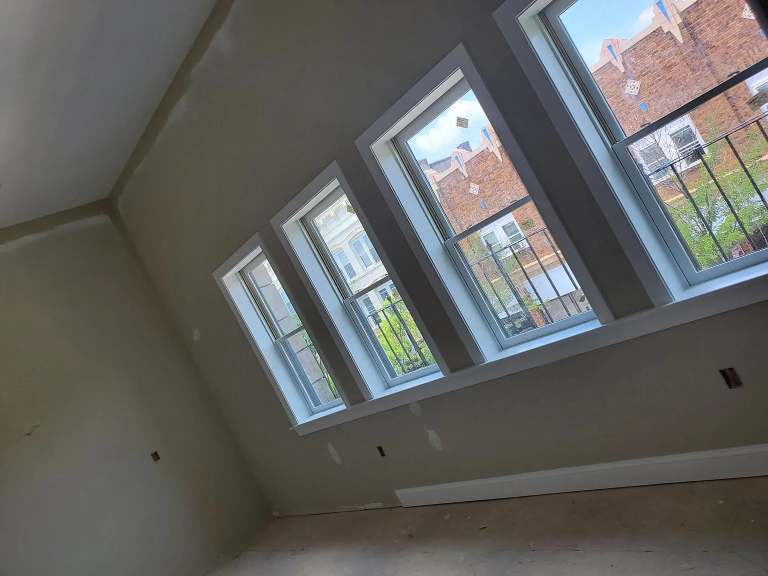 2 bed, 1200 sqft, $1,400 — Photo 2
