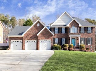 3884 Waterview Rd, High Point, NC 27265